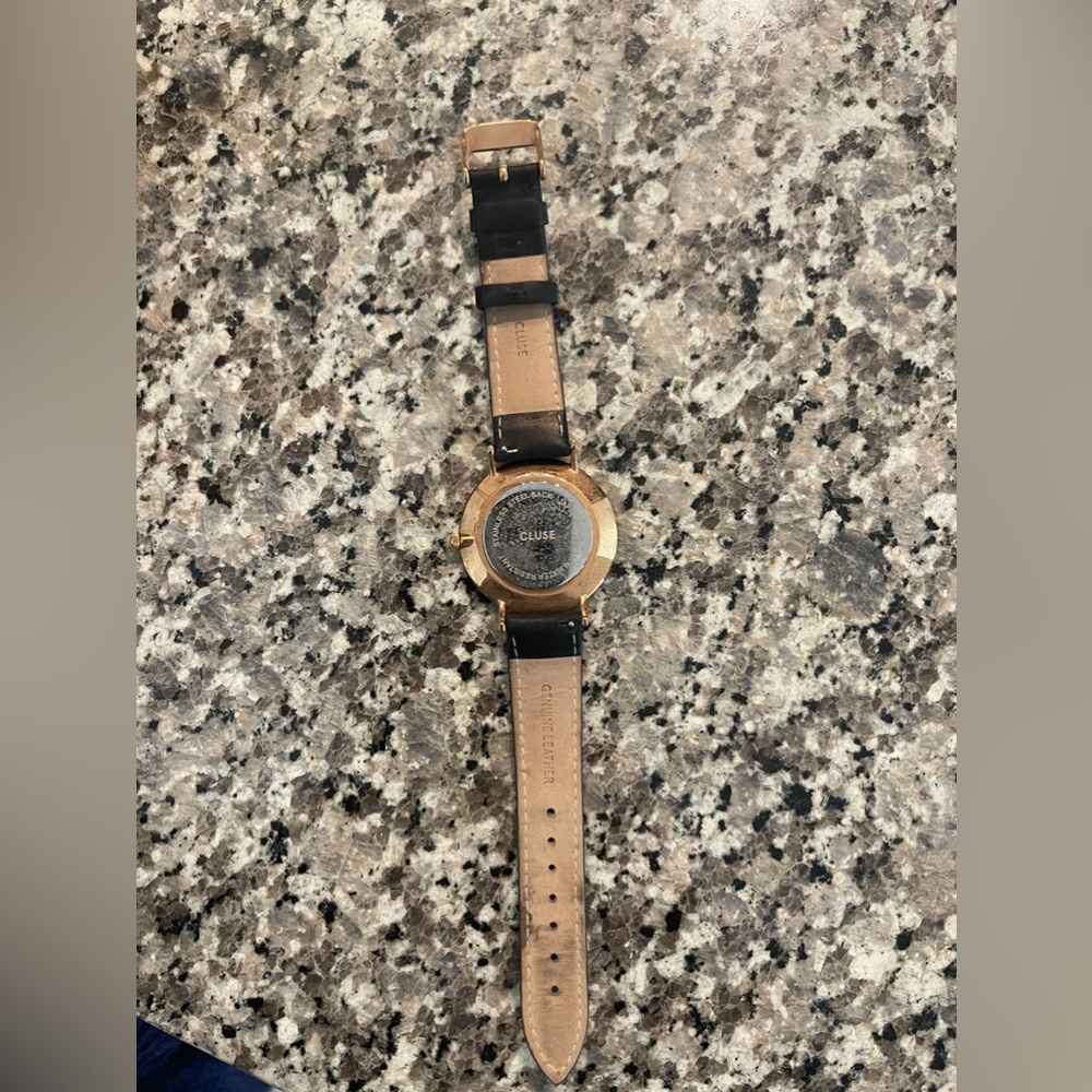 Cluse watch - Picture 2 of 2